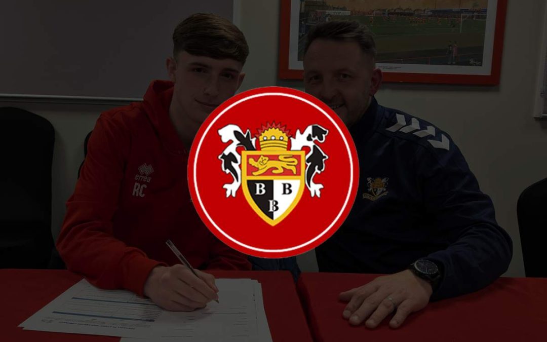 MITSports Pathway Success: Riley Cooper Signs First-Team Contract with Bridlington Town AFC